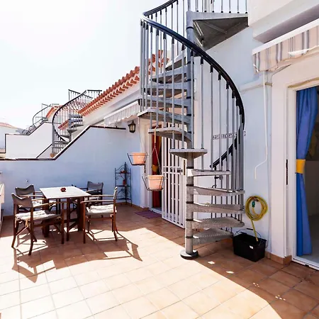 Penthouse El Mirador Cristianos Tenerife - Vv Feriehus *