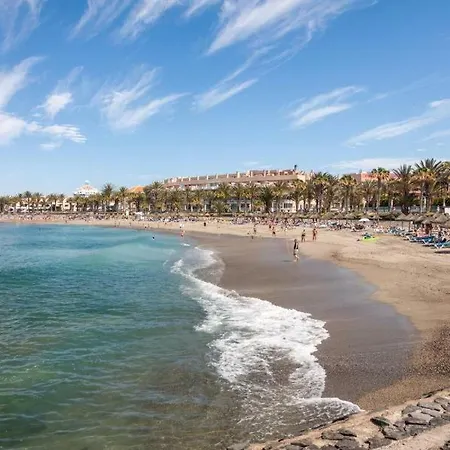 Lovely In Cristianos Los Cristianos (Tenerife)