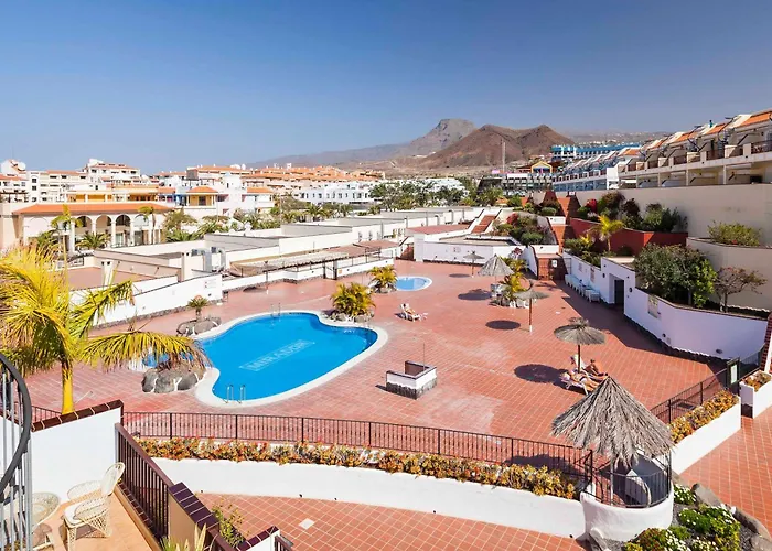 Lovely In Cristianos *
