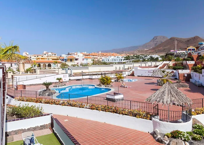 Lovely In Cristianos