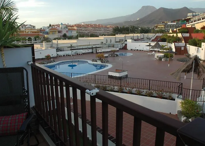 Lovely In Cristianos *