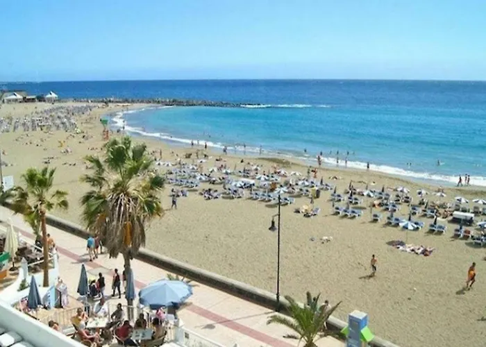 Dom wakacyjny Lovely In Cristianos